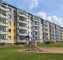 3-Raum-Wohnung mit Balkon! - 403,00 EUR Kaltmiete, in Neustrelitz (PLZ: 17235)