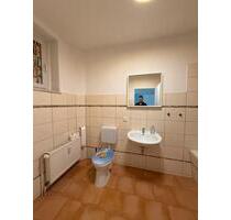 4 Zimmer Wohnung zu vermieten - 1.000,00&nbsp;EUR Kaltmiete, ca.&nbsp; 100,00&nbsp;m&sup2; in Fürstenwalde (Spree) (PLZ: 15517)