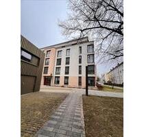 Moderne 3-Z-EG-Wohnung mit EBK, Loggia, Ostterrasse & Garten - Ulm Söflingen