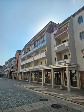 Foto - 4-Zimmer im Stadtzentrum - 859,00&nbsp;EUR Kaltmiete, ca.&nbsp; 100,95&nbsp;m&sup2;