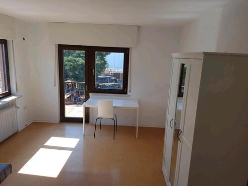 Foto - WG Zimmer ca.18qm +18qm Terrasse für 670 Euro Warmmiete möbiliert