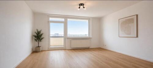 Foto - 2-Zimmer-Wohnung mit Weitblick & Loggia im 14. OG