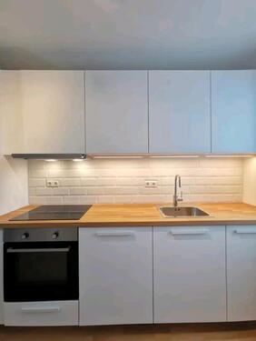 Foto - Frisch renovierte 3 Zimmer Wohnung Provisionsfrei