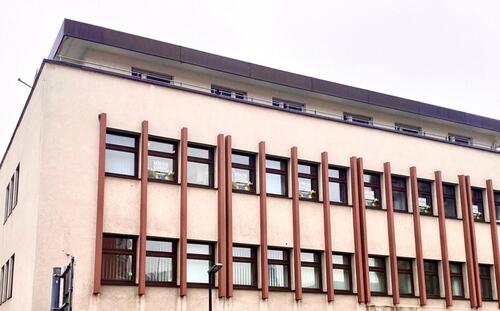 Foto - Zentrale Bürofläche im 1. OG mit Aufzug in Alt-Arnsberg zu vermieten