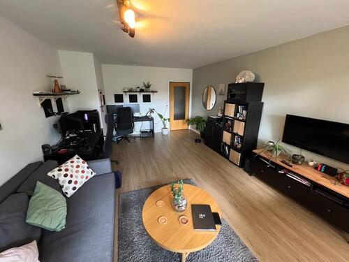 Foto - schöne 3 ZKB Obergeschosswohnung zu vermieten