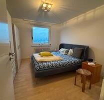 3-Zimmer-Wohnung mit Blick auf den Main - Frankfurt am Main Niederrad