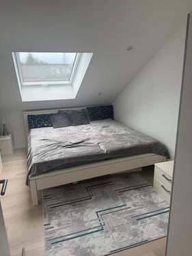 Foto - Dachgeschosswohnung - 1.100,00 EUR Kaltmiete,