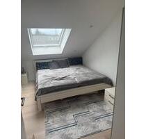 Dachgeschosswohnung - 1.100,00 EUR Kaltmiete, in Maintal (PLZ: 63477)