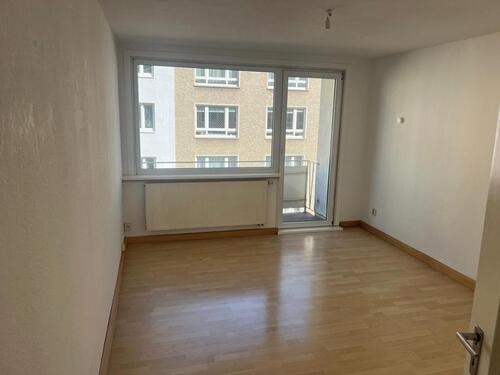 Foto - Helle 3-Zimmer-Wohnung mit Balkon in Mainz
