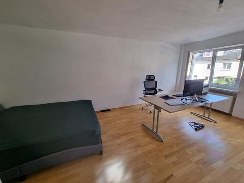 Foto - 1 Zimmer Etagenwohnung zum Kaufen in Frankfurt am Main