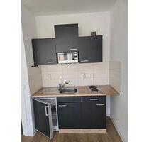 Hier passt alles! Große 2 -Raumwohnung mit 58,24m² + Wanne + EBK + Balkon + HWR - Schöneck/Vogtland