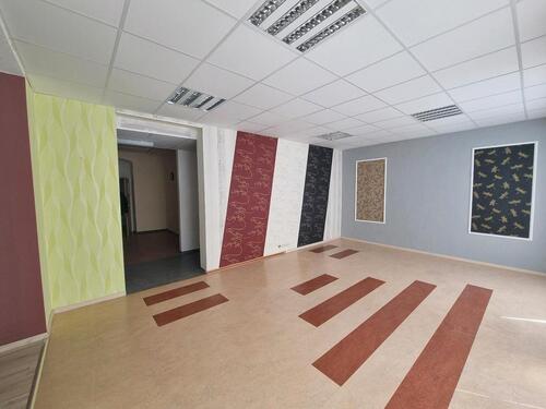 Foto - Helle, abtrennbare Gewerbeflächen für Büro, CoWorking, Lager usw