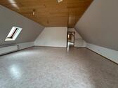 Foto - Attraktive 2-Zimmer-DG-Wohnung mit 2 Balkonen