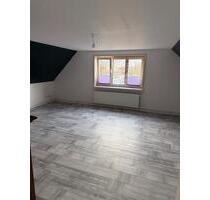 Wohnung 2 Zimmer im 2.OG - 594,00 EUR Kaltmiete, ca.  66,00 m² in Heide (PLZ: 25746)