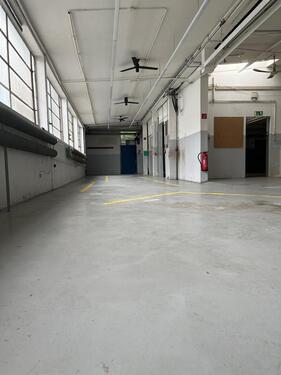 Foto - Gewerbeeinheit in Wuppertal – 320 m² mit Büro & Lager