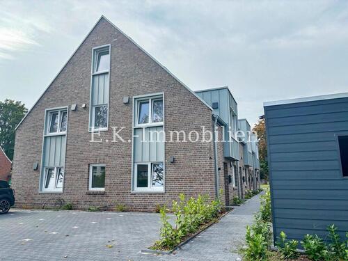 Foto - *Energieeffizientes Wohnen in Schortens - Oberwohnung mit Loggia*
