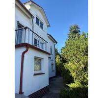 Einfamilienhaus, großer Garten u. Schuppen + Doppelgarage - Rödental