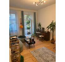 1 Jahr - vollmöbliert - 2 Zimmer Reuterkiez - 60qm - Balkon - Berlin Neukölln