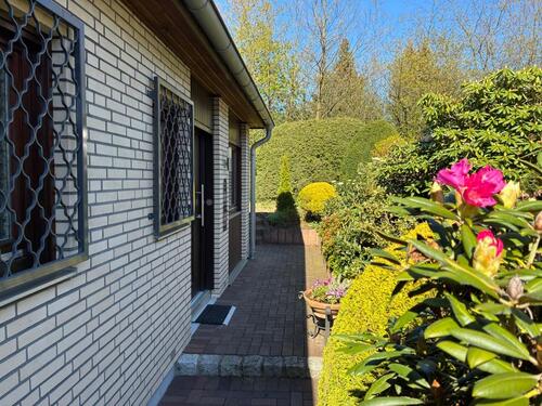 Foto - 4 Zimmer Einfamilienhaus zum Kaufen in Schloß Holte-Stukenbrock