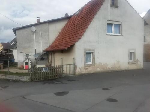 Foto - 7 Zimmer Mehrfamilienhaus, Wohnhaus zum Kaufen in Aidhausen