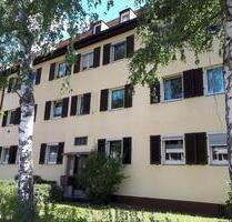 Schöne sanierte 3 Zimmerwohnung mit großem Gemeinschaftsgarten – - Erlangen Bruck