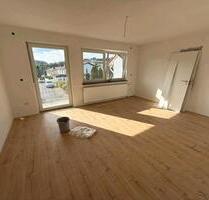 Frisch sanierte 2ZKB Wohnung mit BalkonTerrasse - Spiesen-Elversberg