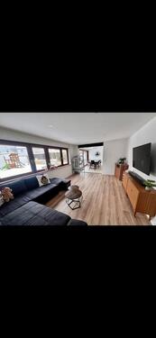 Foto - Ihr neues Zuhause: Modernes Reihenhaus mit Garten