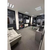 4-Zimmer Bürofläche Glasfassade – 84 m² - Ottobrunn