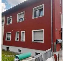 vermietet wird hier eine Zweizimmerwohnung ca 38 m2. Souterrain - Frankfurt am Main Schwanheim