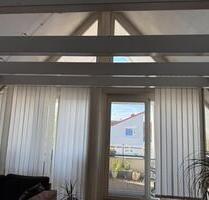 Außergewöhnliche 2,5-Zimmer-Maisonette mit Galerie & Sonnenbalkon - Rutesheim