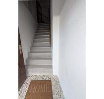 Garantierte Einziehungskraft: Renovierte 95qm Wohnung mit Balkon - Dransfeld