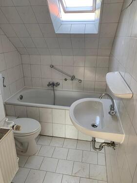 Foto - Helle 2-Zimmer-Dachgeschoss-Wohnung in Wilhelmshaven Heppens – ideal für Single