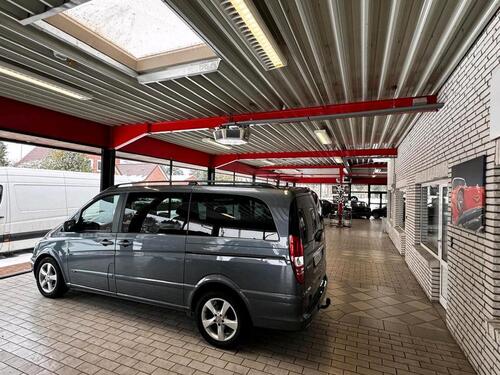 Foto - Autohaus zu vermieten – für 15–20 Fahrzeuge, inkl. Büro und WC.