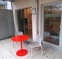 Helle Einzimmer Wohnung mit überdachter Terrasse und Garten - Fürth Eigenes Heim