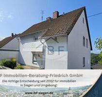 Gepflegte Dachgeschosswohnung mit Balkon in Kreuztal