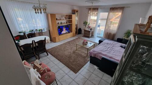 Foto - Zentrale, große 2 ZKBB - 750,00&nbsp;EUR Kaltmiete, ca.&nbsp; 90,00&nbsp;m&sup2;