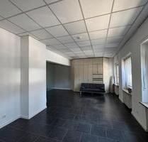 Büro, Fläche 60-65qm mieten - 650,00&nbsp;EUR Kaltmiete, ca.&nbsp; 65,00&nbsp;m&sup2; in Velbert (PLZ: 42549) Velbert-Mitte