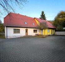 3200 qm Einfamilienhaus + Anbau älteres Haus - Rauhenebrach