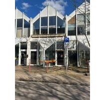 Geschäftshaus zu vermieten - 750,00 EUR Kaltmiete, in Schmelz (PLZ: 66839)