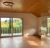 Renoviert: 3-Zimmer-Wohnung mit EBK & Balkon - Bad Endbach