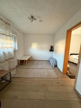 Foto - 2 Zimmer Etagenwohnung zur Miete in Neckartenzlingen