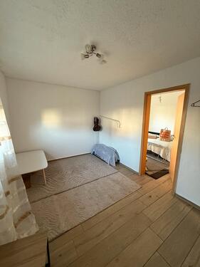 Foto - 2 Zimmer Etagenwohnung in Neckartenzlingen