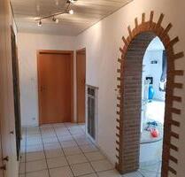 Helle 3,5 Zimmer-Wohnung in Eislingen 86 qm zu vermieten - Göppingen Bruckwasen