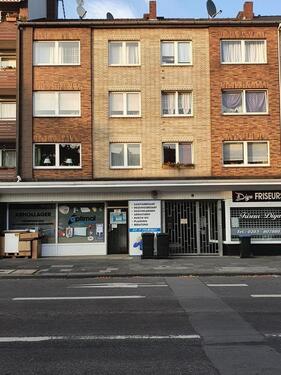 Foto - 15 Zimmer Mehrfamilienhaus, Wohnhaus zum Kaufen in Duisburg