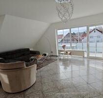 Große und Helle 4-Zimmer Wohnung mit 2 Balkonen in Pohlheim
