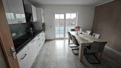 Foto - Dachgeschoßwohnung in Pohlheim zur Miete