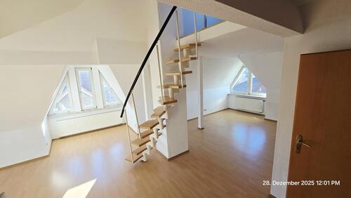 Foto - Lichtdurchflutete Dachgeschosswohnung