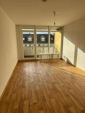 Foto - Ideal für Singles: 1-Zimmer-Wohnung mit Balkon und Einbauküche in der Delmenhorster Innenstadt!