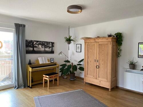 Foto - 5- Zimmer Wohnung in Wedesbüttel zu vermieten