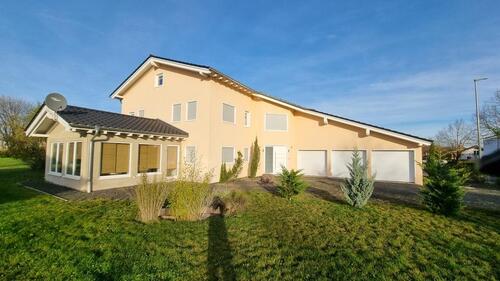 Foto - Wohnen und Arbeiten unter einem Dach im Gewerbegebiet, ohne Provi